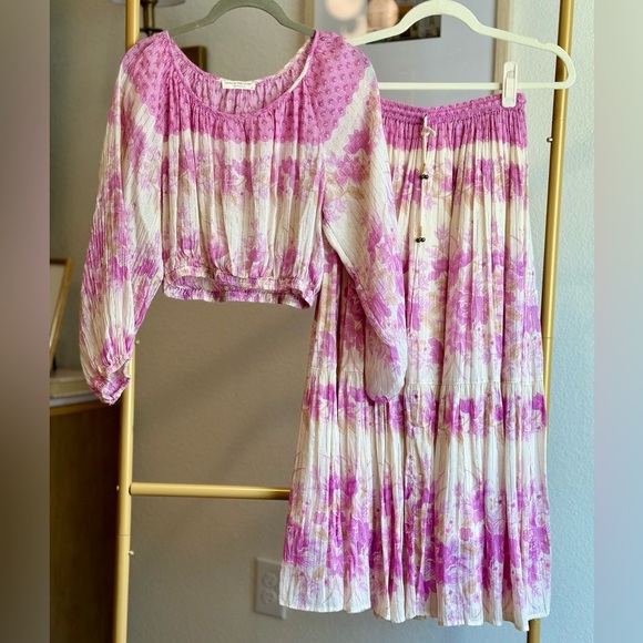 Spell & The Gypsy Set | Coco Lei Boho Lilac Floral Peasant Top + Midi Skirt - Picture 10 of 10